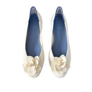 Rothys the petal square flats size 7.5 women’s